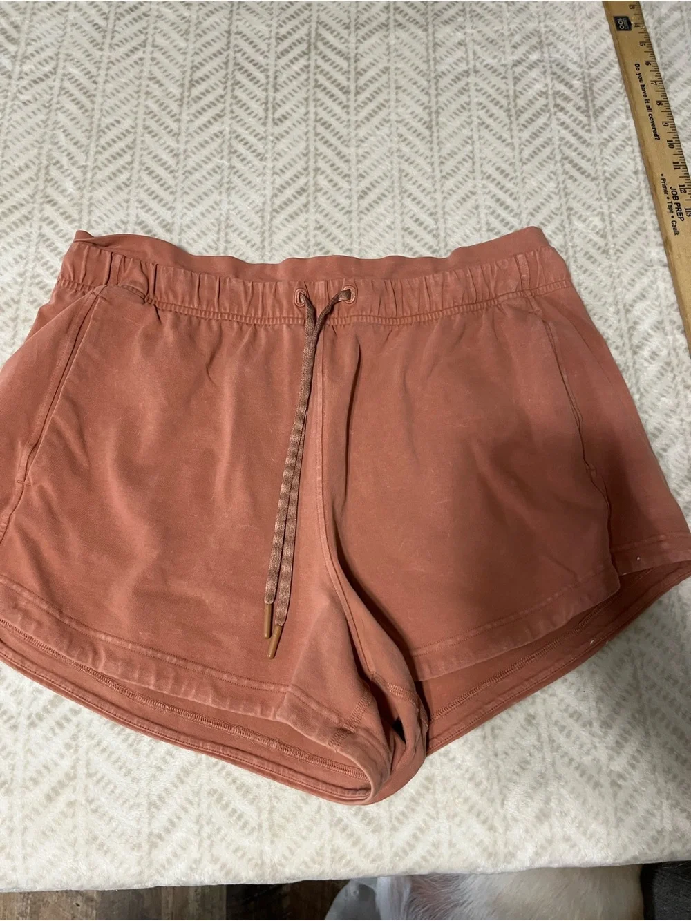 Lululemon Women’s Stonewashed Rust Drawstring Lounge Shorts